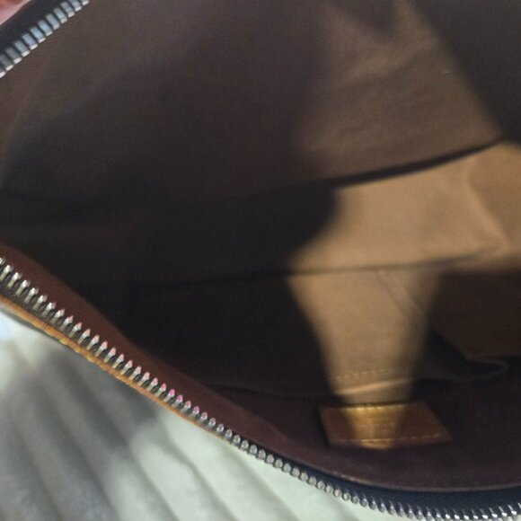 Louis Vuitton Tulum PM - Picture 9 of 14